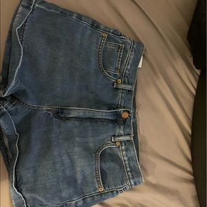 American Eagle hi-rise mom shorts